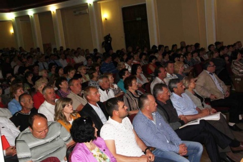 Депутаты ЗСК обсудили с жителями итоги социально-экономического развития Кубани