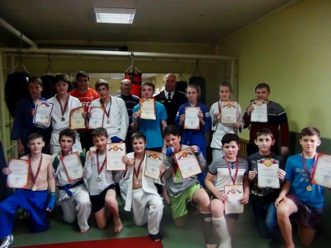 Лучшие юные боксеры Калининского района